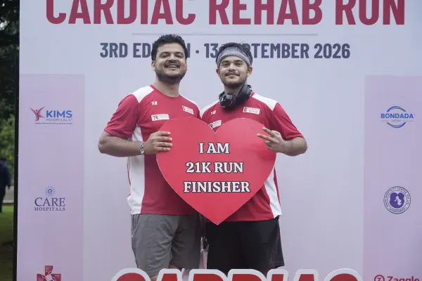 21K finishers sharing one heart