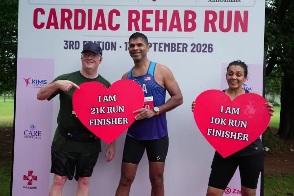 Three friends with 21K and 10K hearts